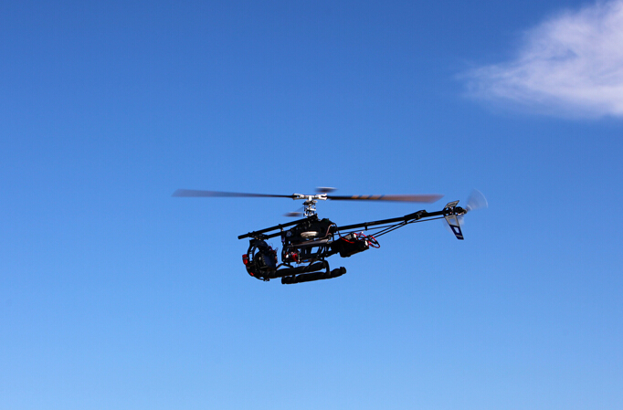 无人机航拍、后勤能源技术优势